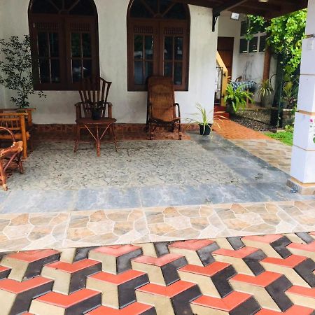Surewo Sun Shine Apartment Bentota Exterior foto